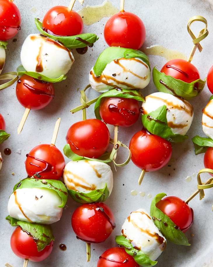 https://cdn.apartmenttherapy.info/image/upload/f_auto%2Cq_auto%3Aeco%2Cw_730/k%2FPhoto%2FRecipes%2F2024-06-caprese-skewers%2Fcaprese-skewers-077-vertical
