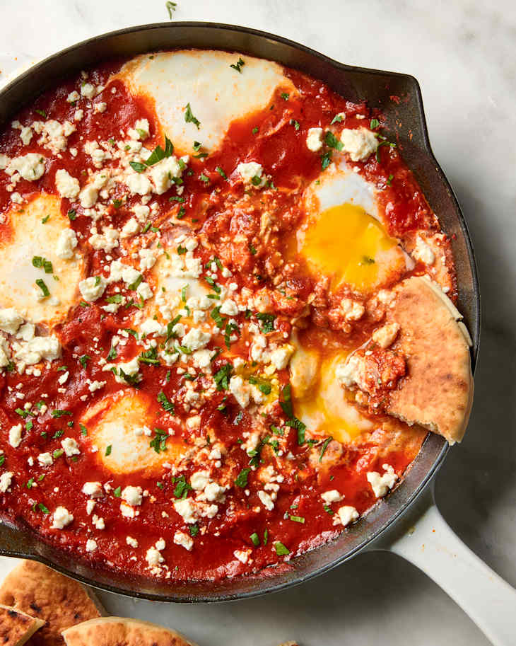 Shakshuka in cast iron