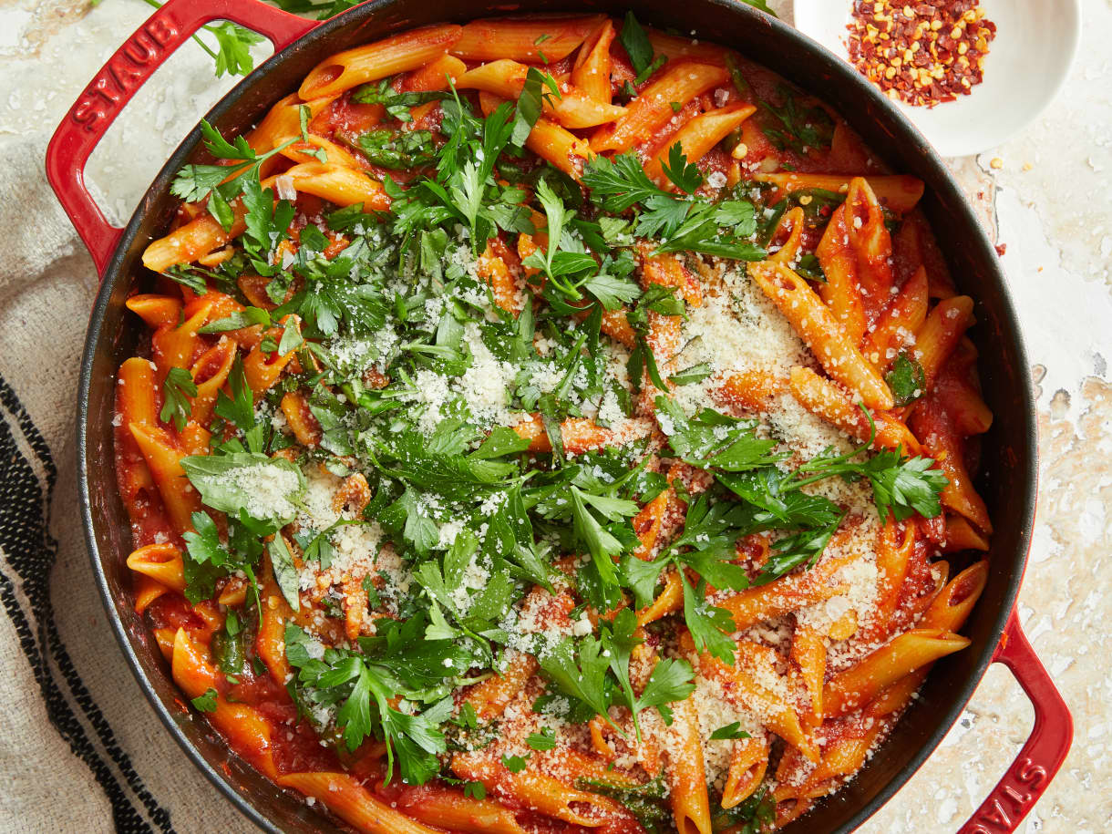 one pot pasta arrabbiata spicy tomato garlic chilli Italian easy family dinner quick weeknight