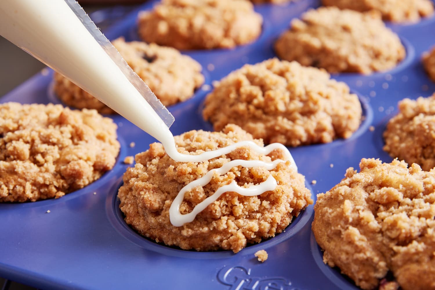 Stud Muffin: Nonstick, Nontoxic Muffin Baking Pan