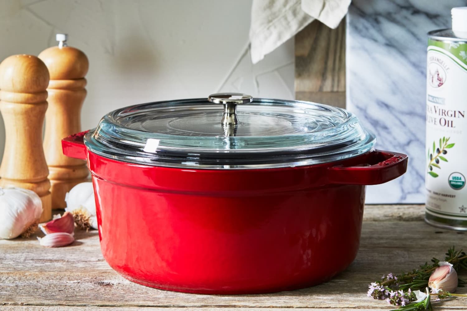 Staub Cast Iron 4-qt Round Cocotte with Glass Lid - Cherry 