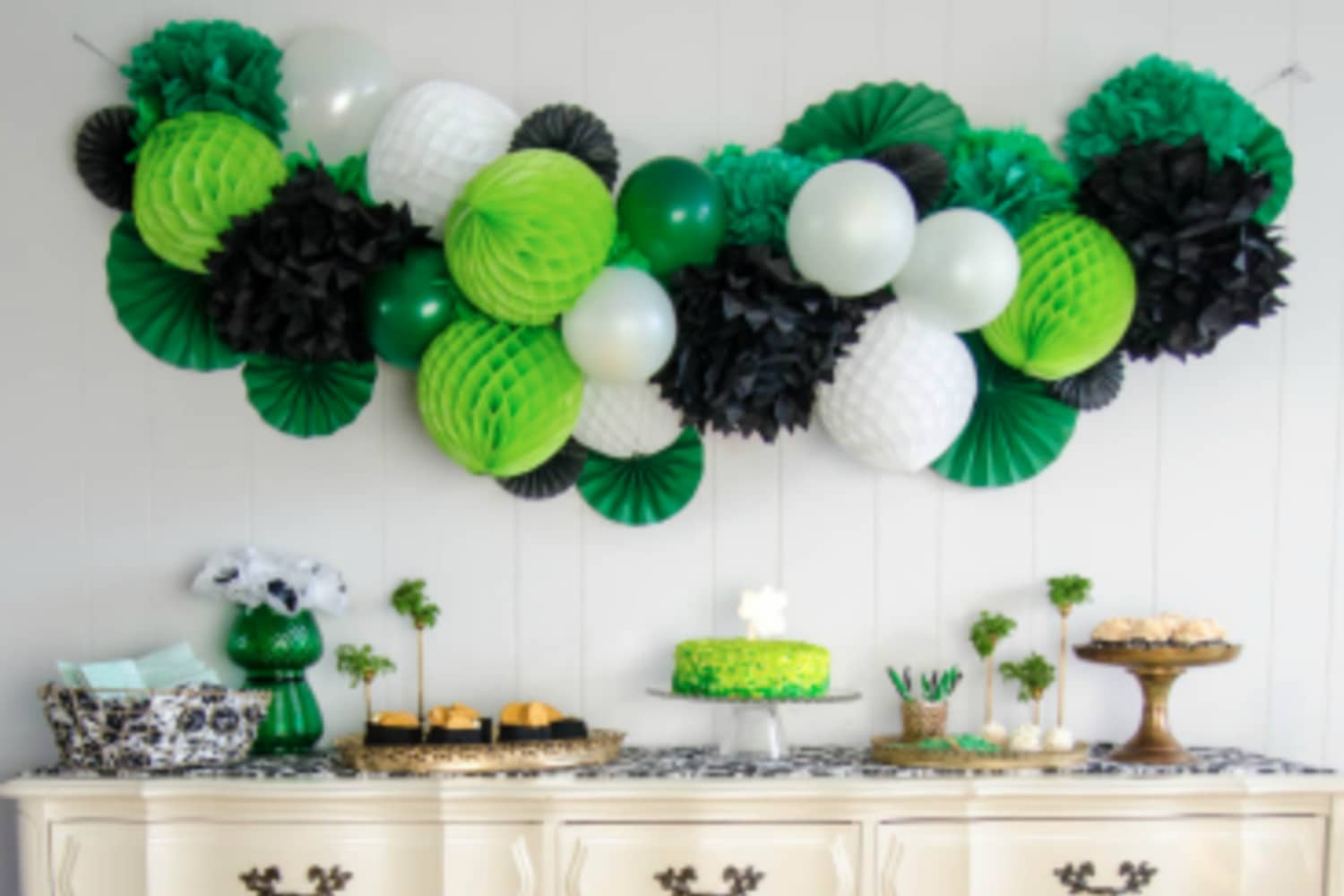 5 gorgeously green accessories for St. Patrick's Day and beyond