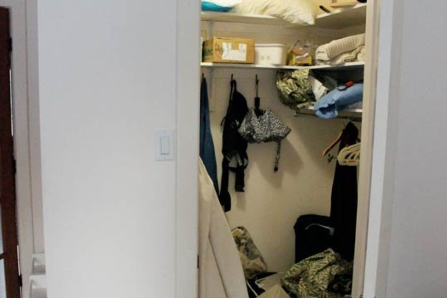 Reveal: The Kids' Closet is finished! – simplify the chaos