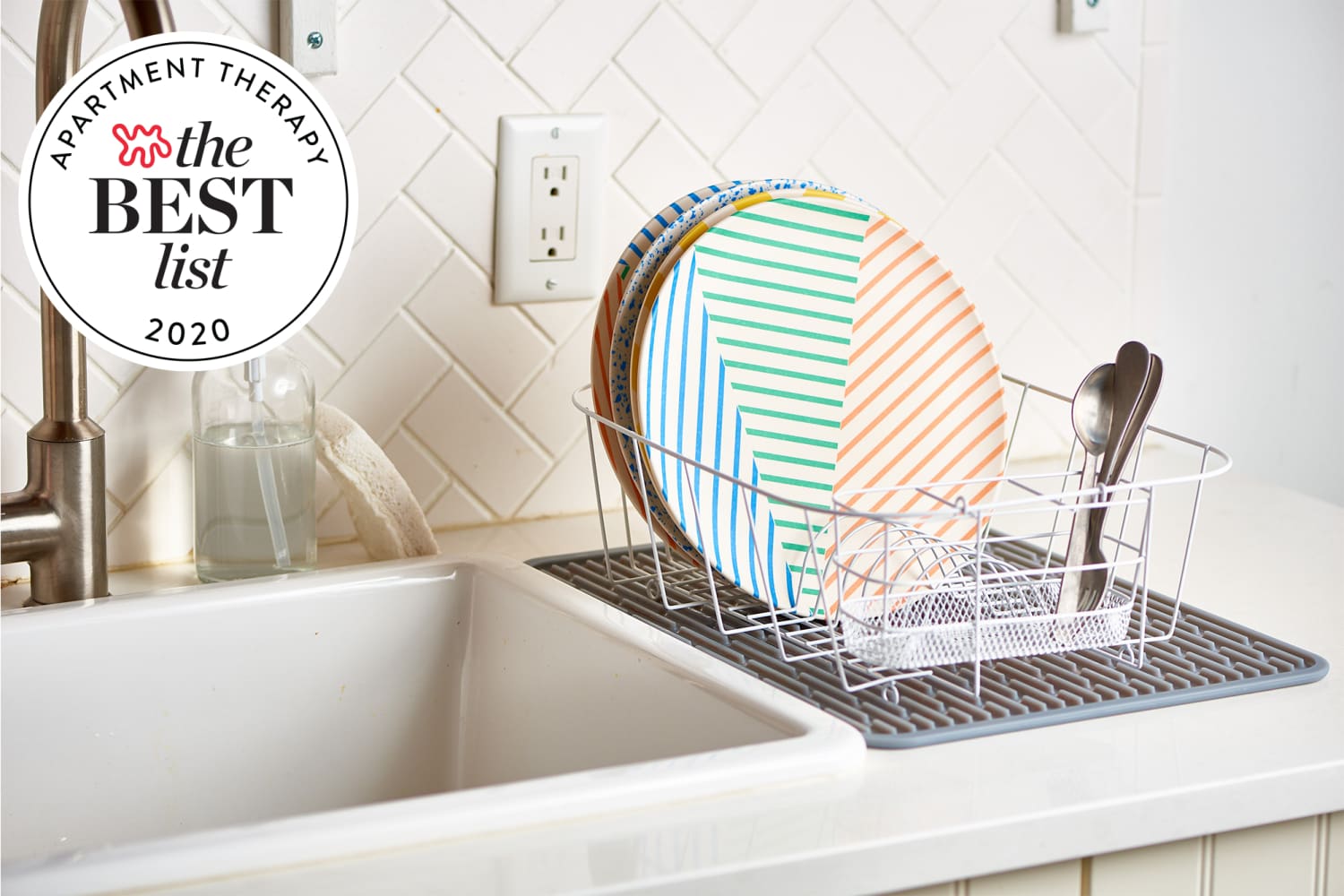 Kitchen Details Over the Sink Dish Rack in White 