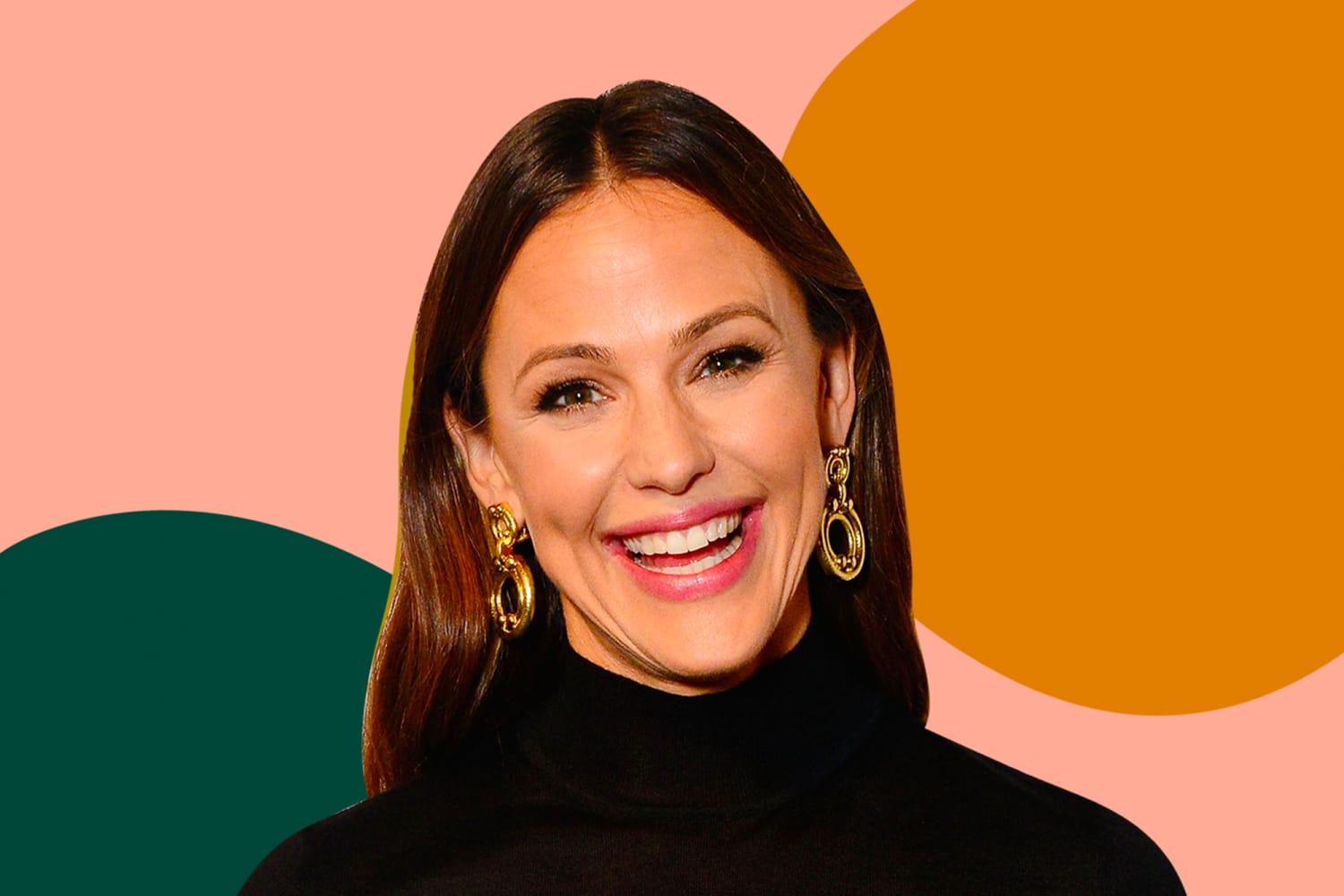 Jennifer Garner’s Double-Stacked Kitchen Cabinets Are Ingenious