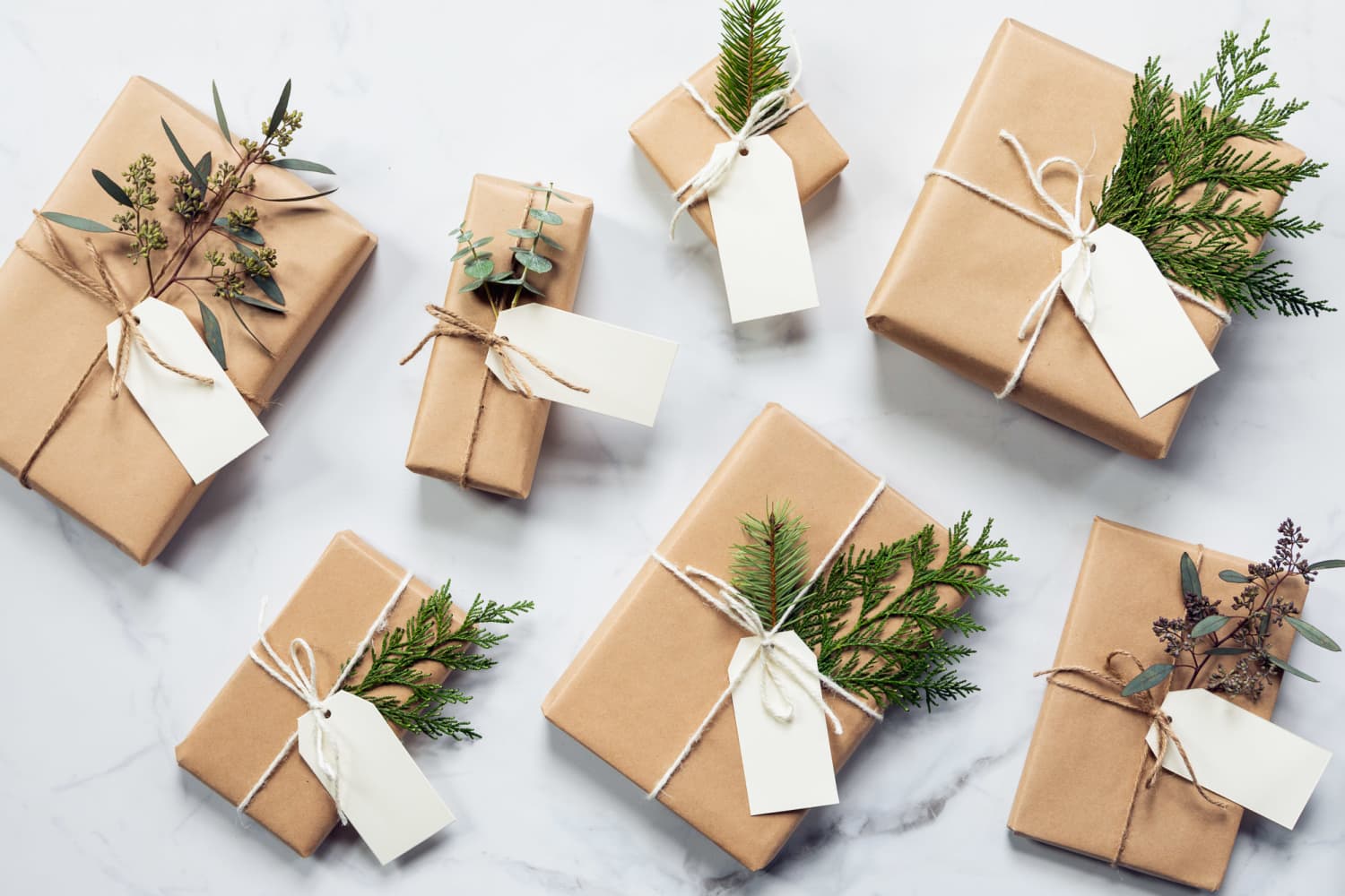 Gift Guide: Under $25 Ideas for Your Gift Exchange  Christmas gift  wrapping, Amazing christmas gifts, Gift wrapping