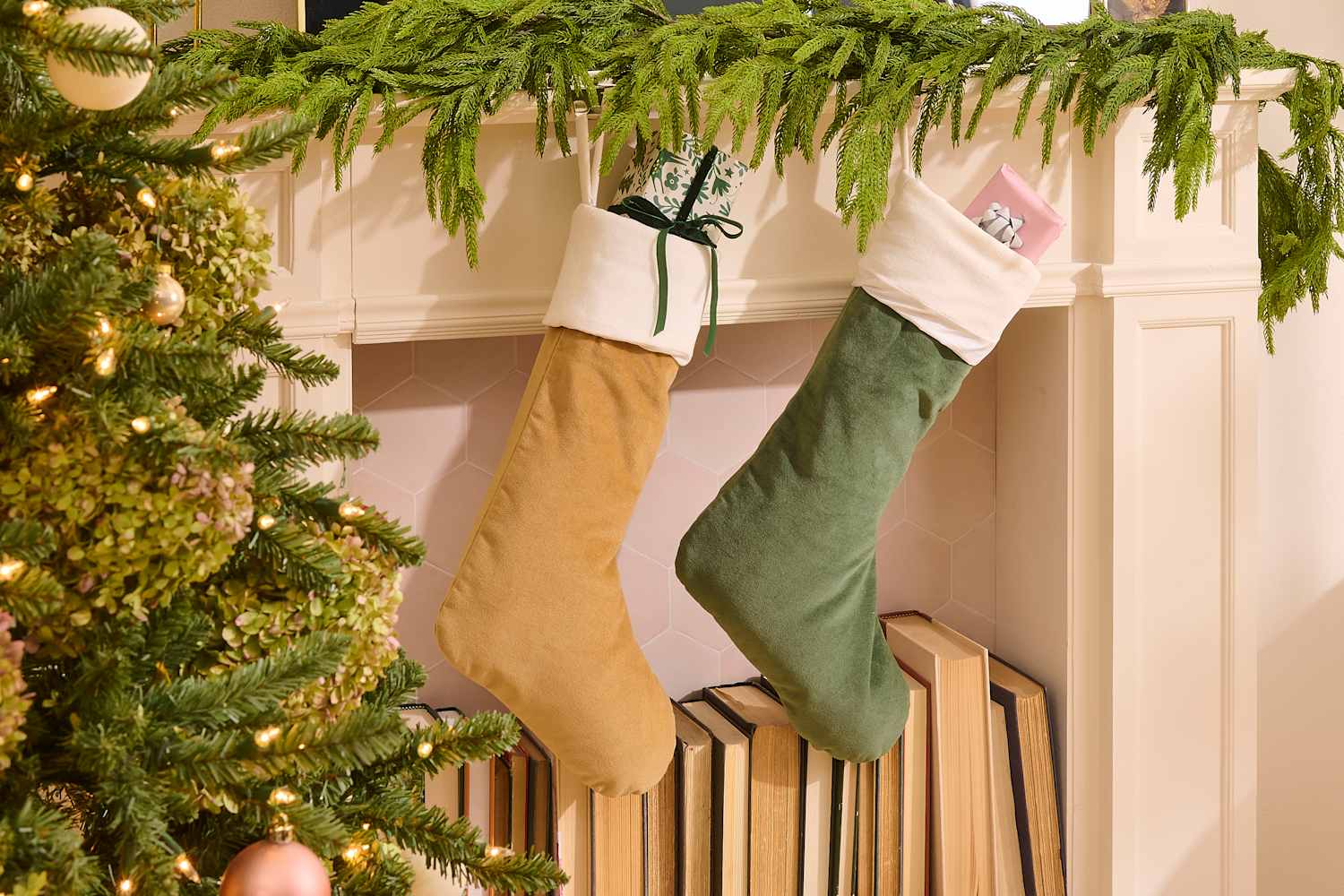The 5-Second Trick That Makes Your Stockings 5x Cuter
