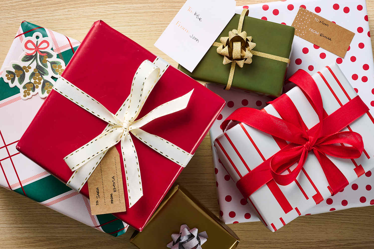 Walmart's Gorgeous $7 Velvet Wrapping Paper Looks 10x Its Price