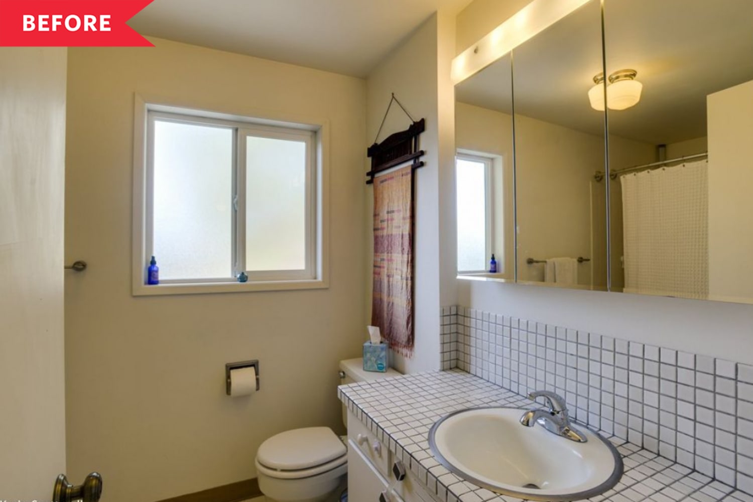 This 1960s Bathroom Redo Made Room for a Surprising Amount of Storage