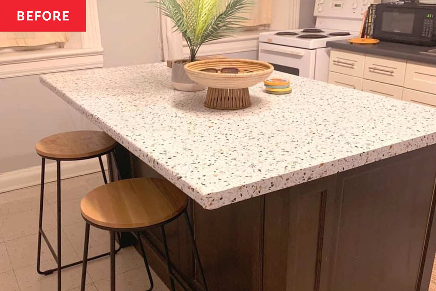 A “Jaw-Dropping” Kitchen Redo Only Used Paint and Peel-and-Stick Paper
