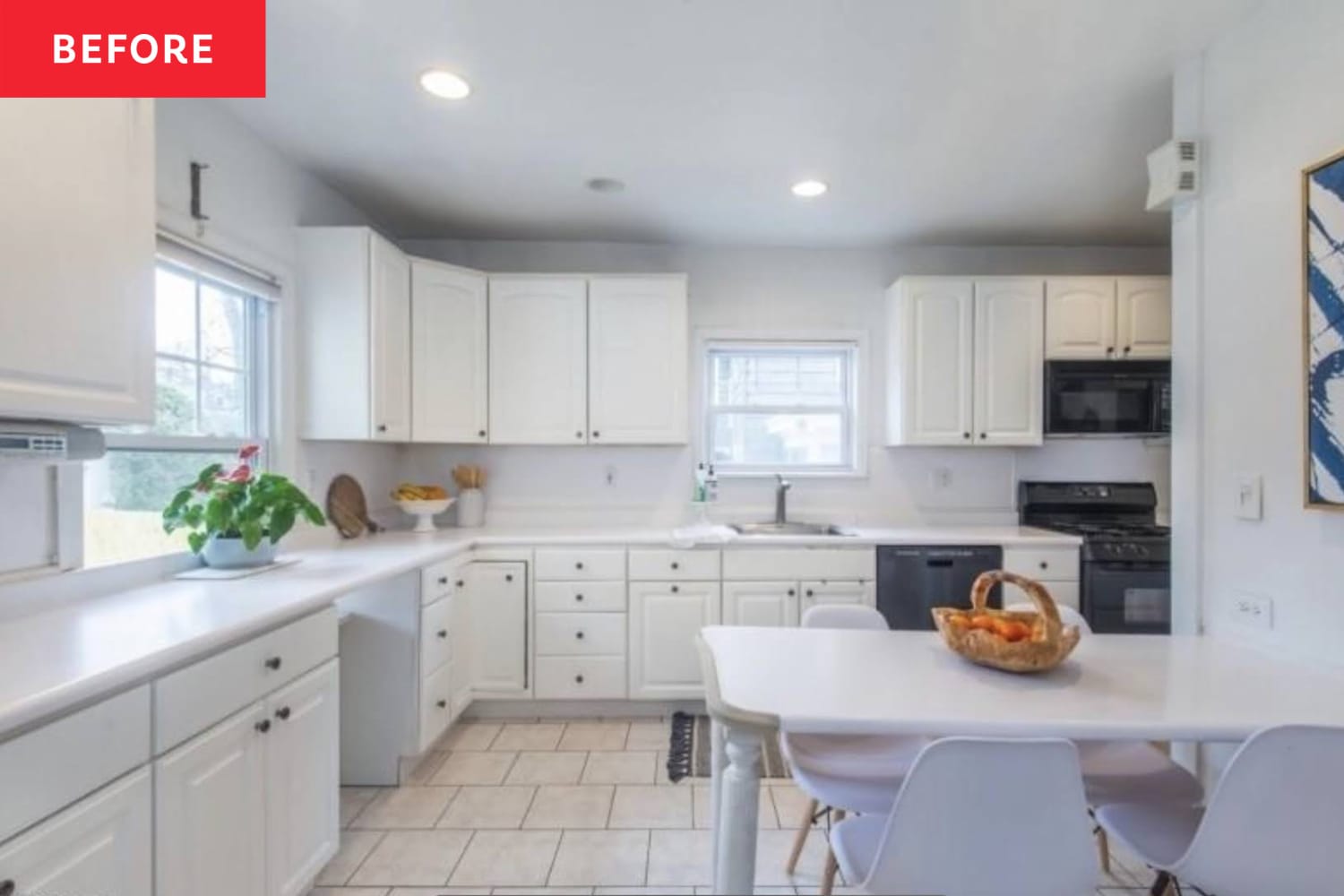 Before & After: One Bold Backsplash Completely Transforms This White Kitchen