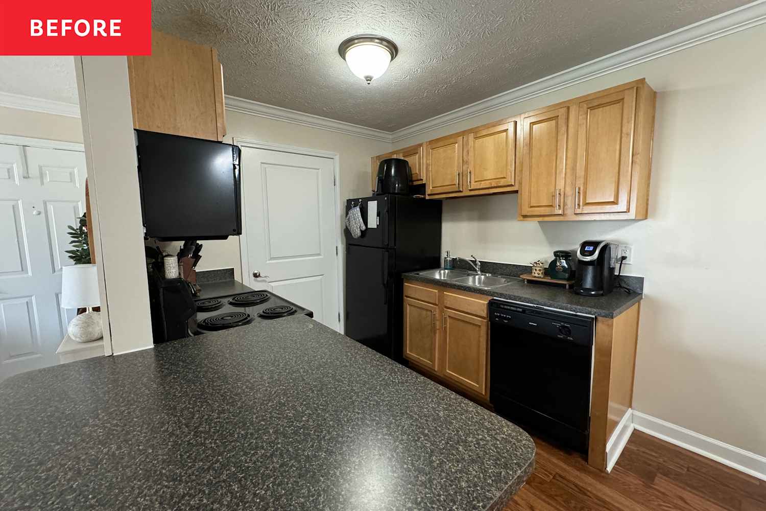 Yellow-Toned Cabinets Look Chic After a $300 Update