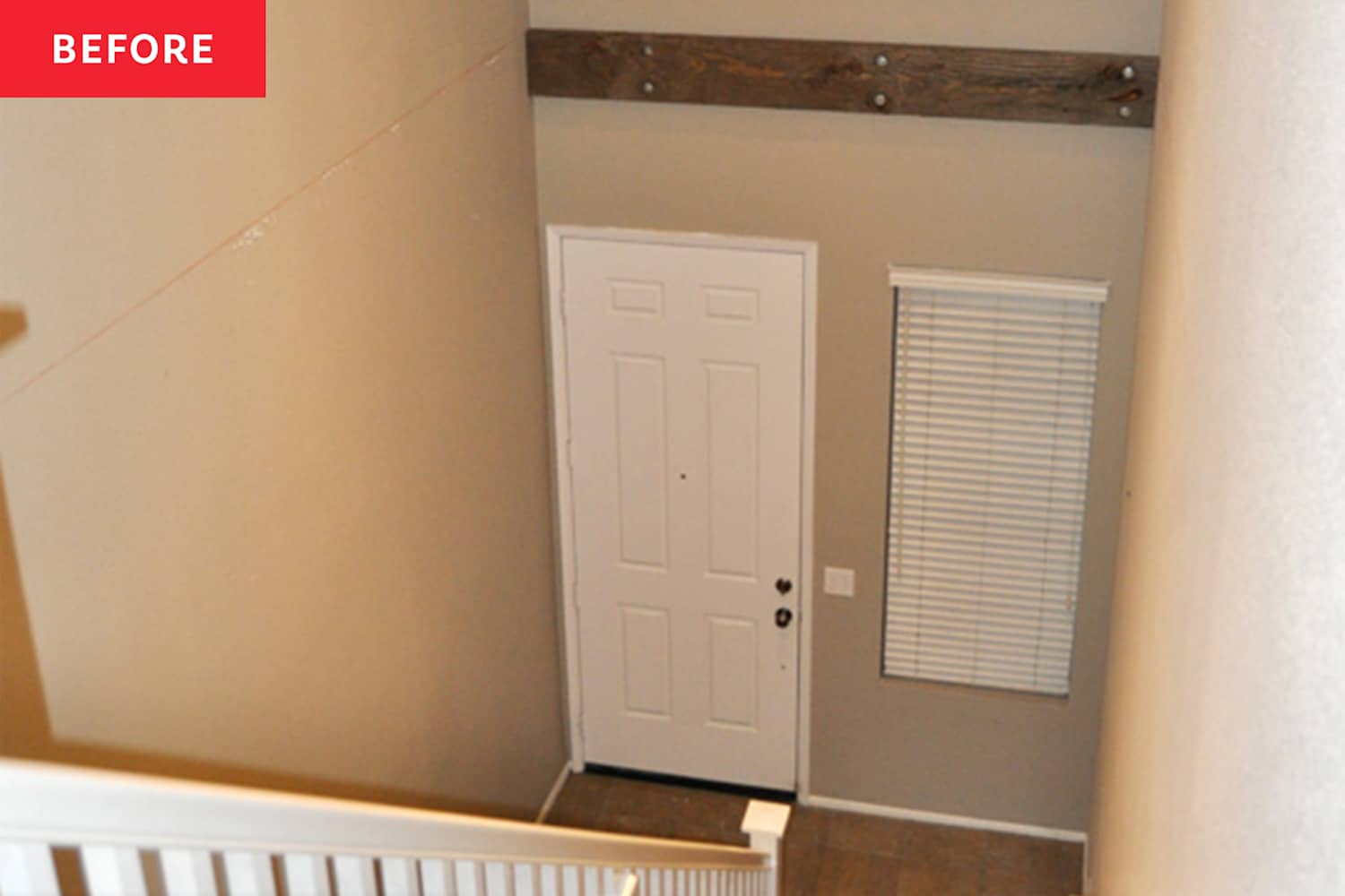 This Entryway Makeover Created an Entirely New Living Space out of Thin Air