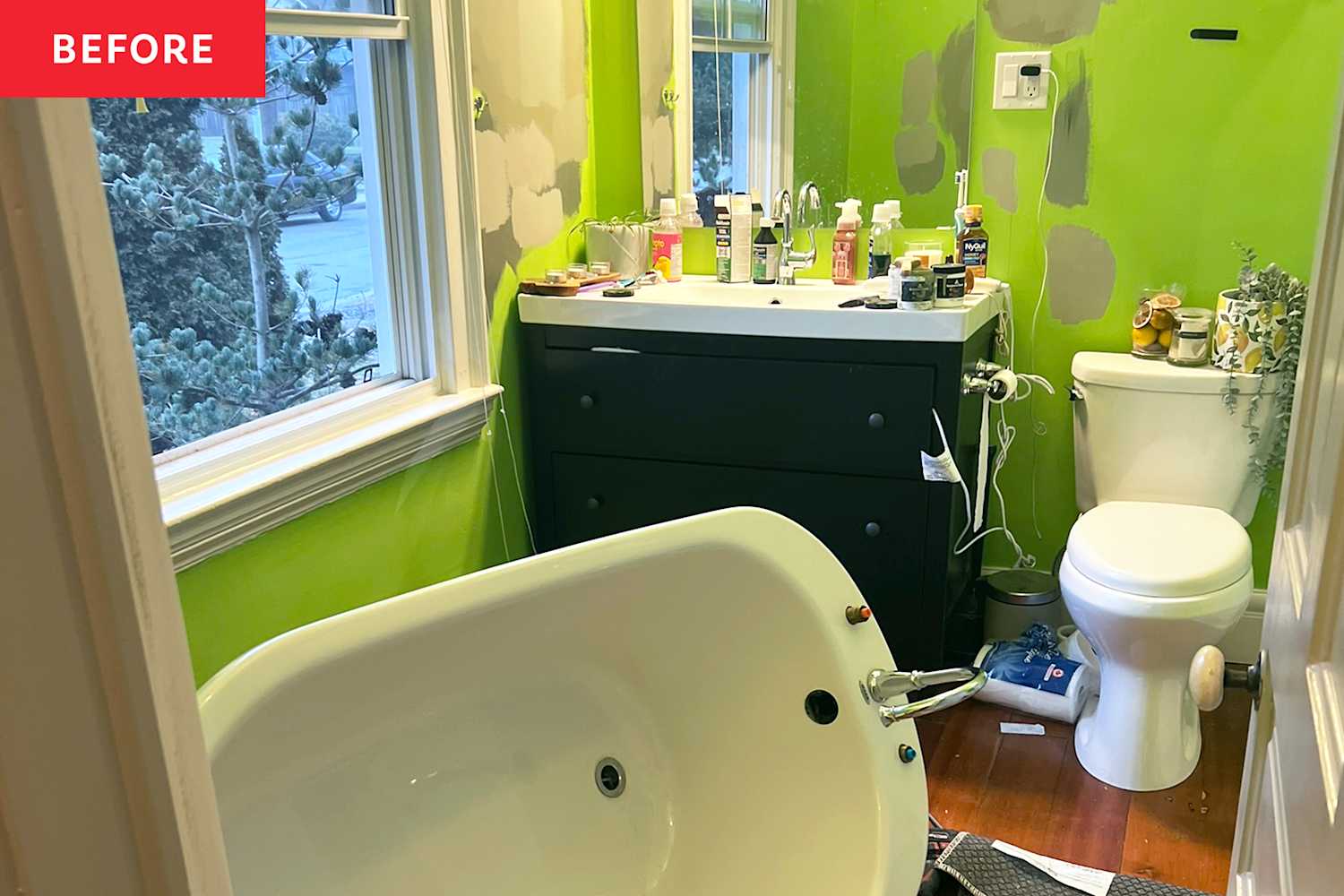 She Refused to Demo Her 120-Year-Old Bathroom — Here’s What She Did Instead