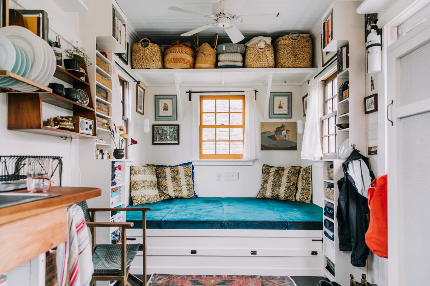 A Guide to Buying Tiny House Furniture