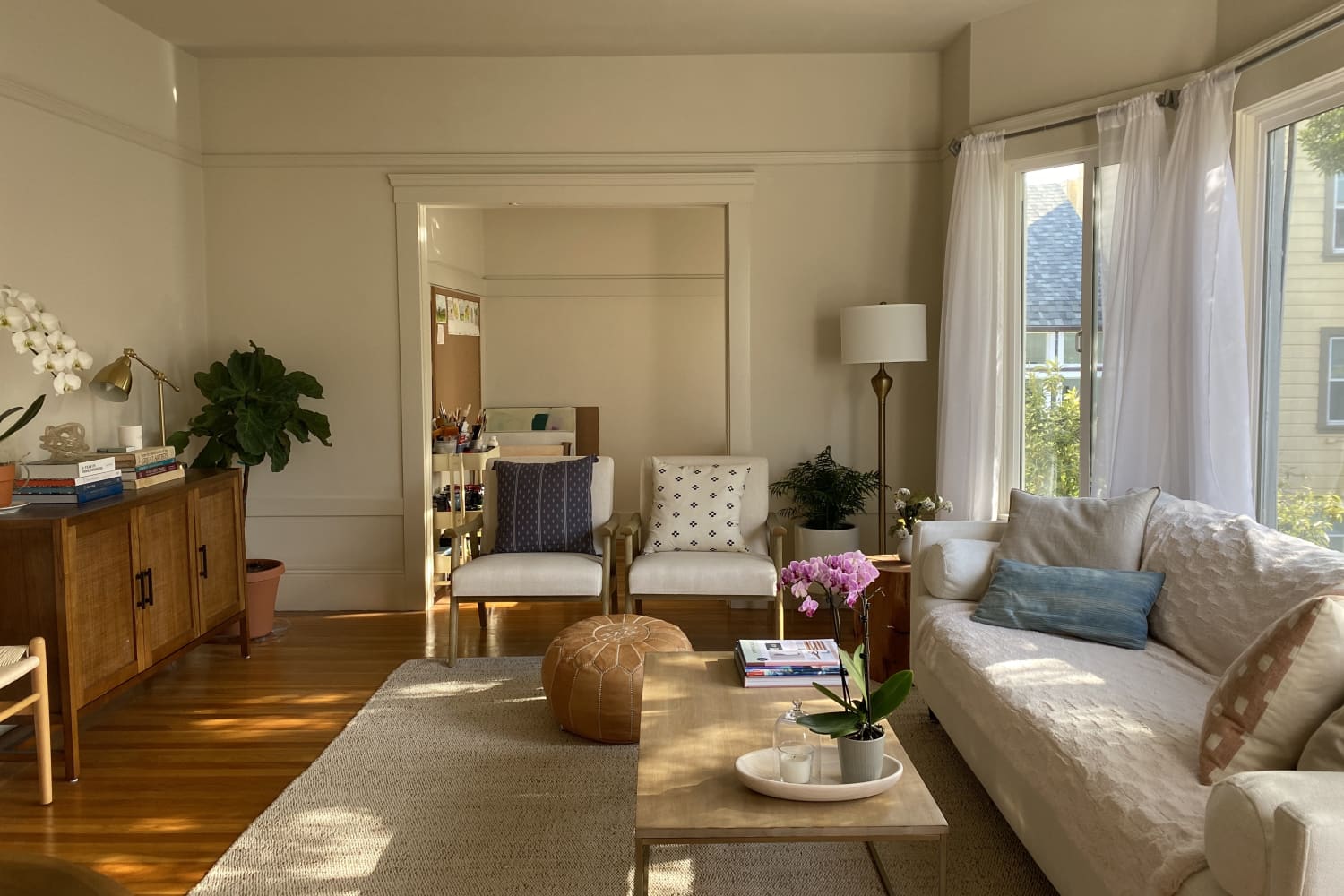 Small and Soothing San Francisco Rental Photos | Apartment ...