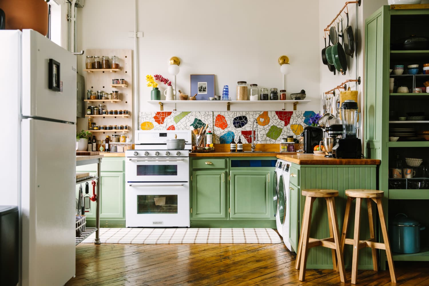 This Kitchen Storage Solution Is Perfect for Small Spaces (It Eliminates Visual Clutter!)