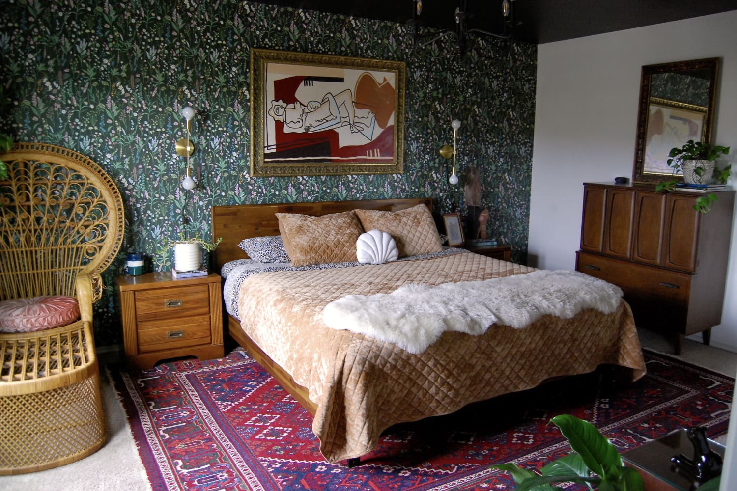 The "Beautiful" Quilt I'm Keeping on My Bed All Winter (It's So Cozy!)