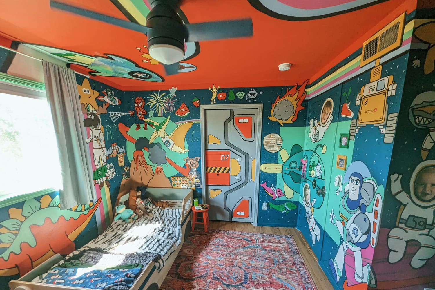 Amazing Hand-Painted Kids' Room Wall Art Ideas | Cubby, image size:1500x1000