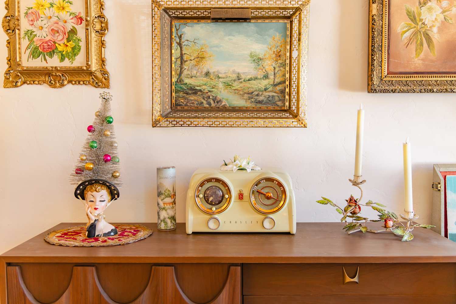 This "Gorgeous" LEGO Centerpiece Is a Christmas Must-Have (I'm Buying It Before It Sells Out!)