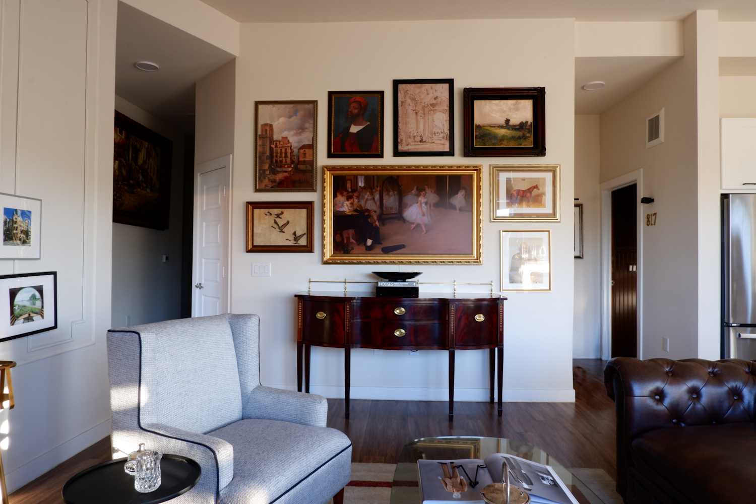 This Brilliant Gallery Wall Hack Is Going Absolutely Viral