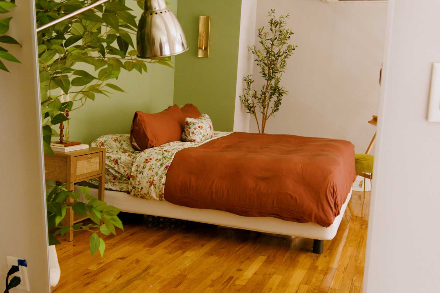 I Thought Accent Walls Were "So Over" Until I Saw This