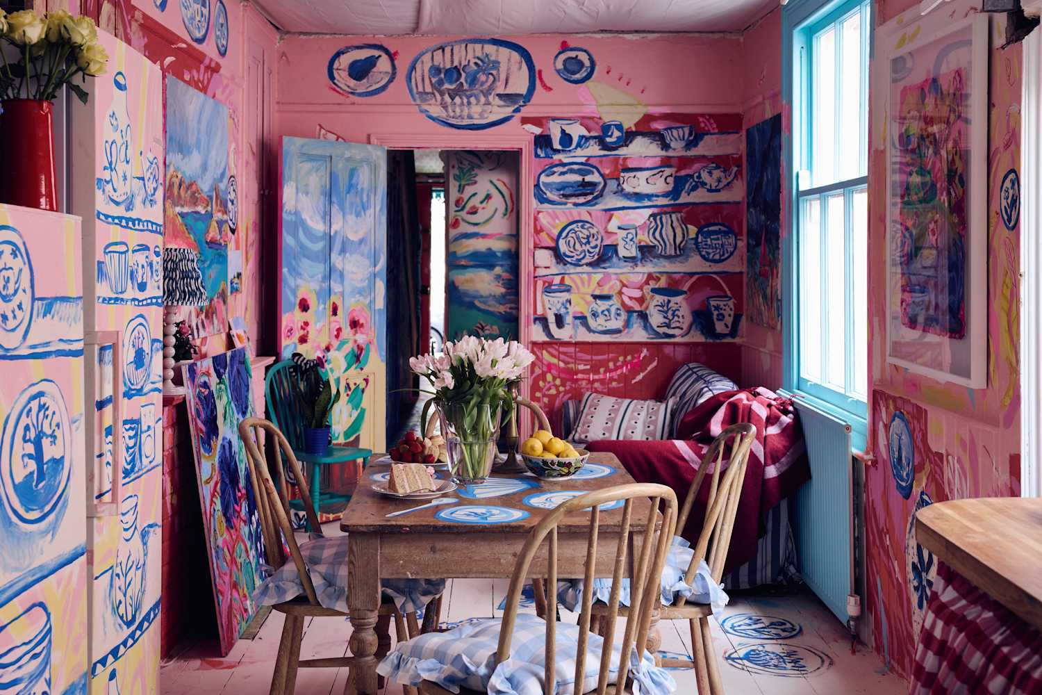 This Artist's UK House Went Viral - See Every Painted Inch