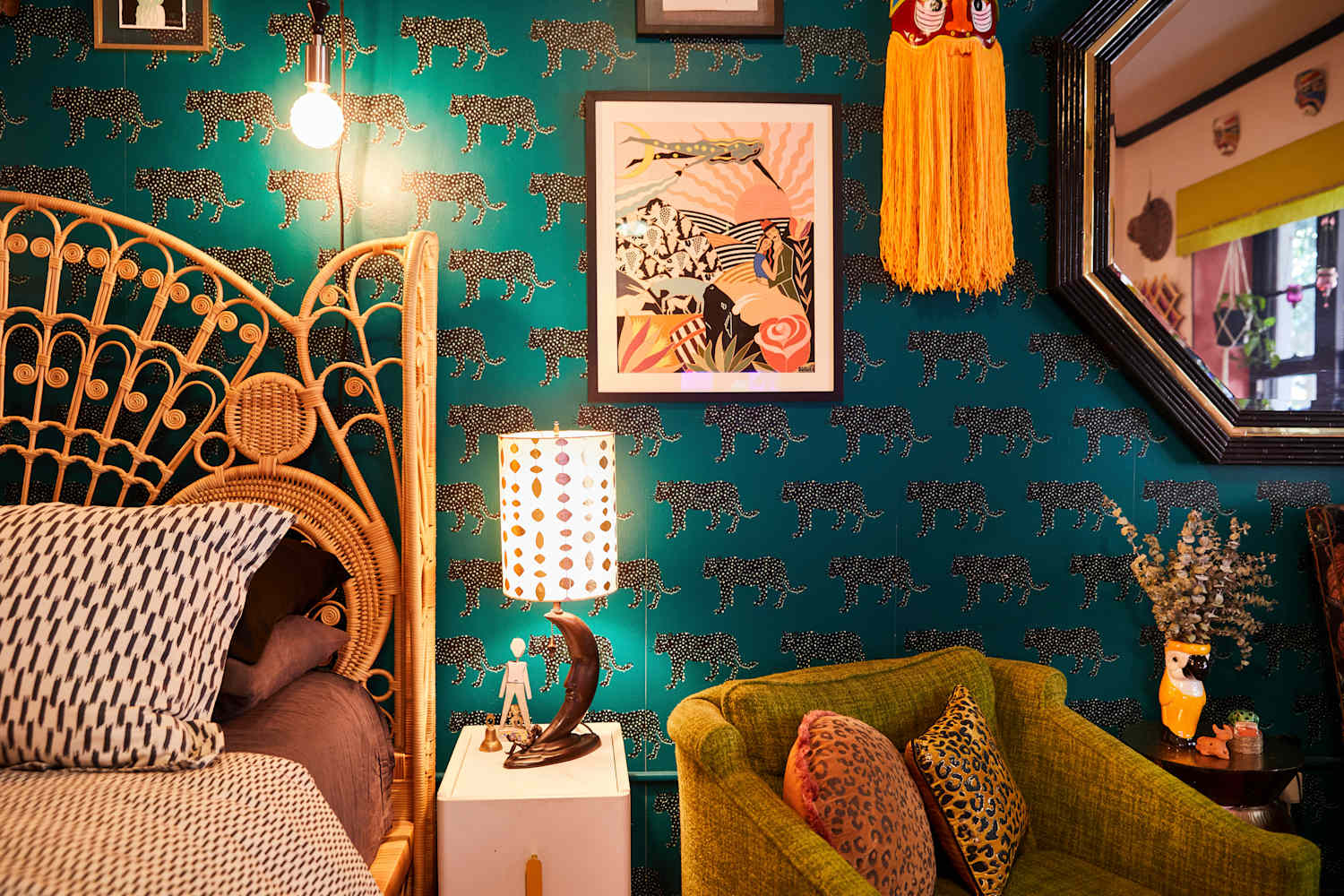 I Can’t Believe How Expensive These Amazon Lamps Look, Starting at $28