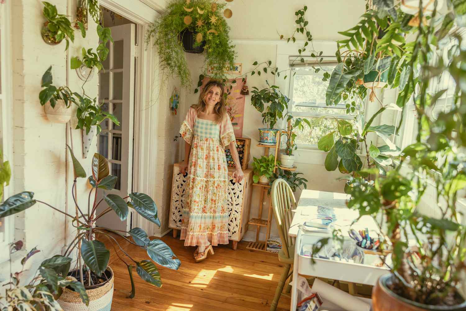 This Artist Calls Her Tiny Rental a "Studio with a Bed Nook" - And the Photos Prove It