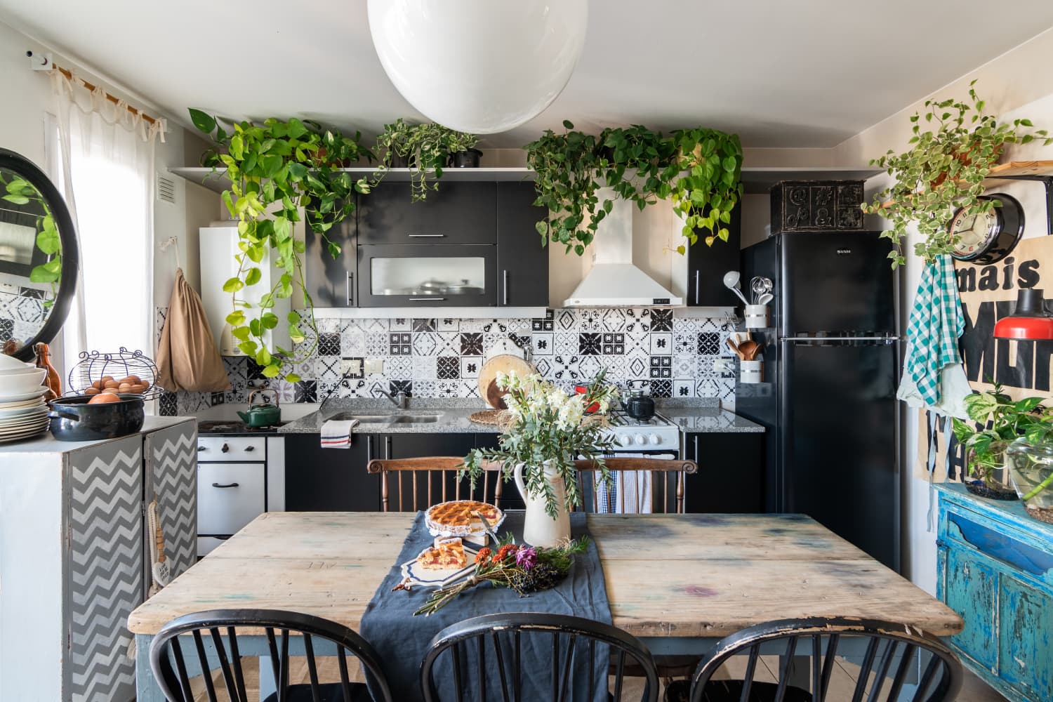 Bohemian Kitchen Inspirations: Plants, Patterns, and More ...