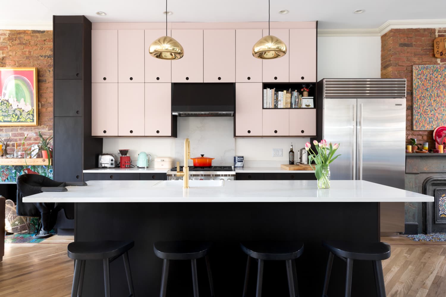 The Biggest Kitchen Color Trend of the Year (By Far) Is Not What You Think
