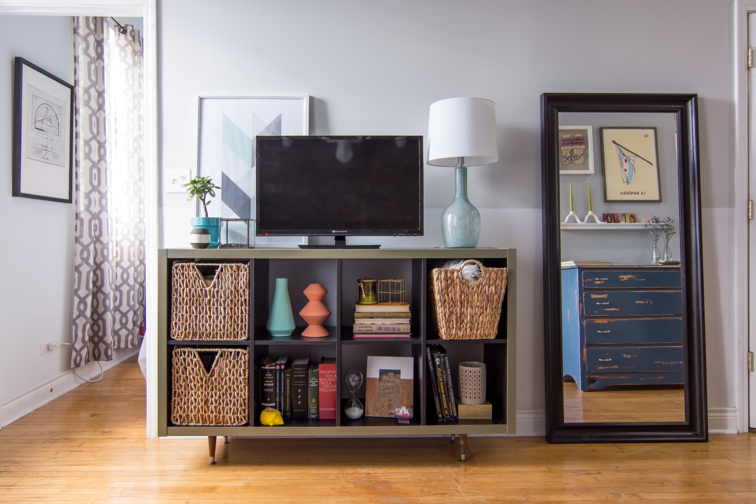 Bathroom Shelves (No-Drill) - Living Simply House