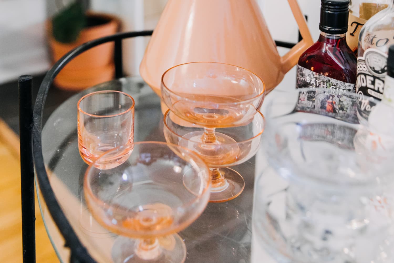 The 10 Best Colored Drinking Glasses of 2023 Apartment Therapy