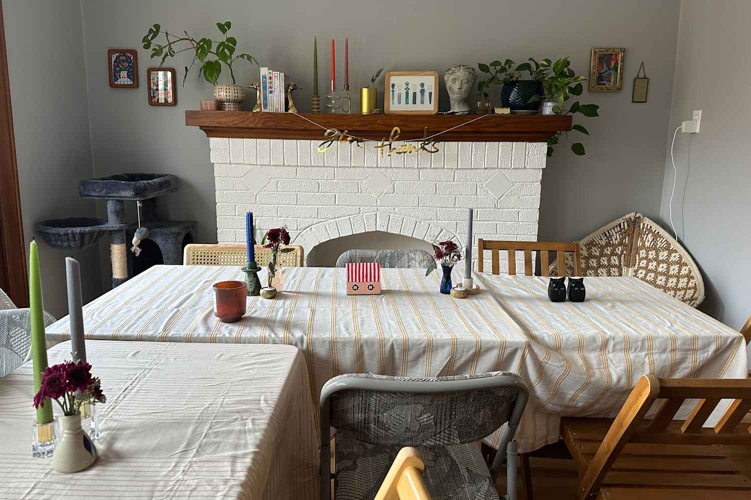 I Hosted 12 People for Friendsgiving in My Tiny Apartment - Here Are the 4 Tips That Made It a Smashing Success