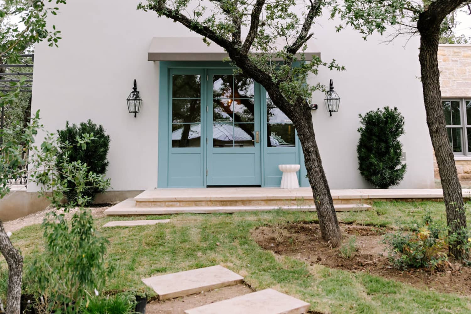 Tiny House Hotel Willie Nelson Texas | Apartment Therapy