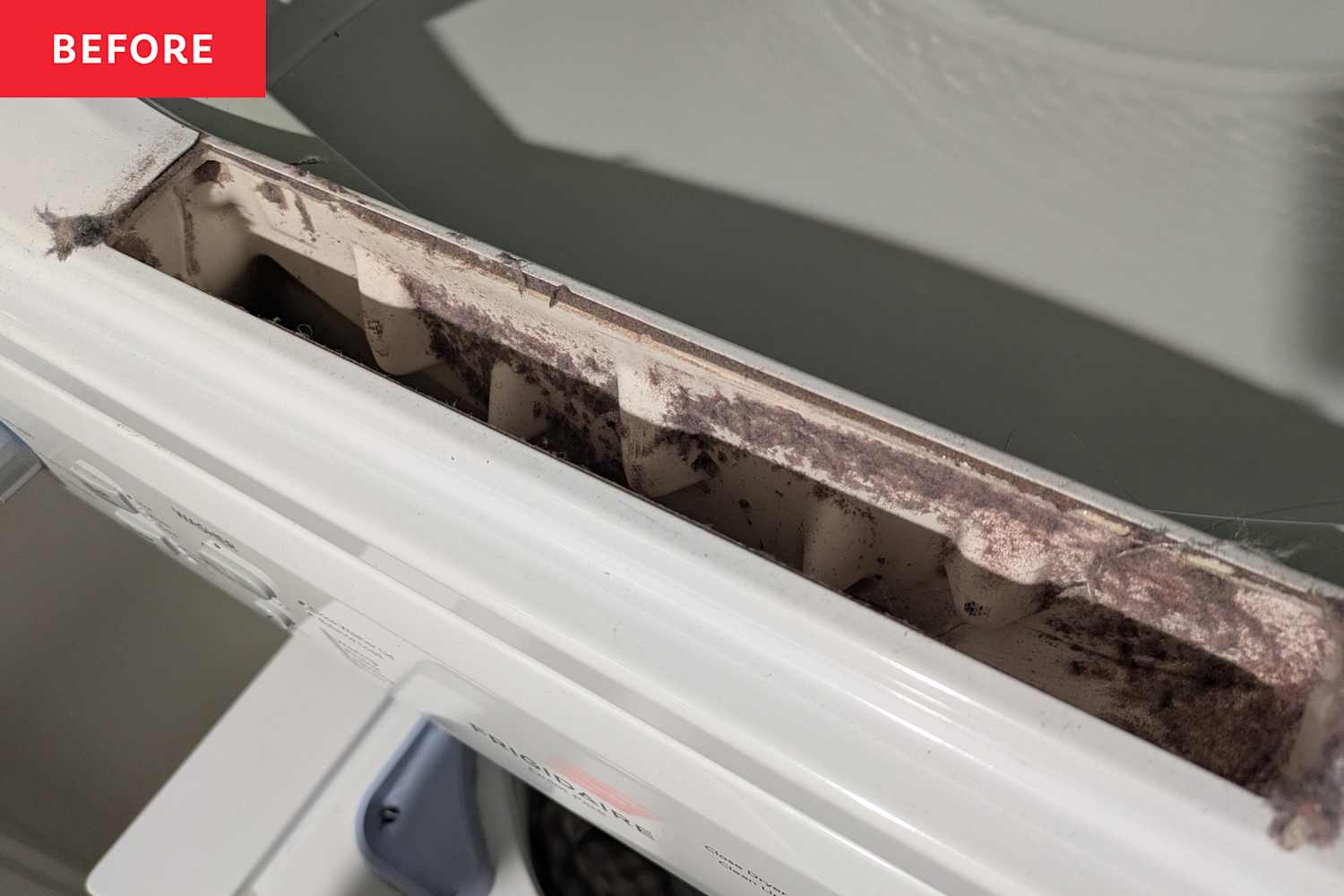 I Used the Vacuum Paper Towel Tube Hack to Clean My Dryer Lint Trap, and It Was So Satisfying