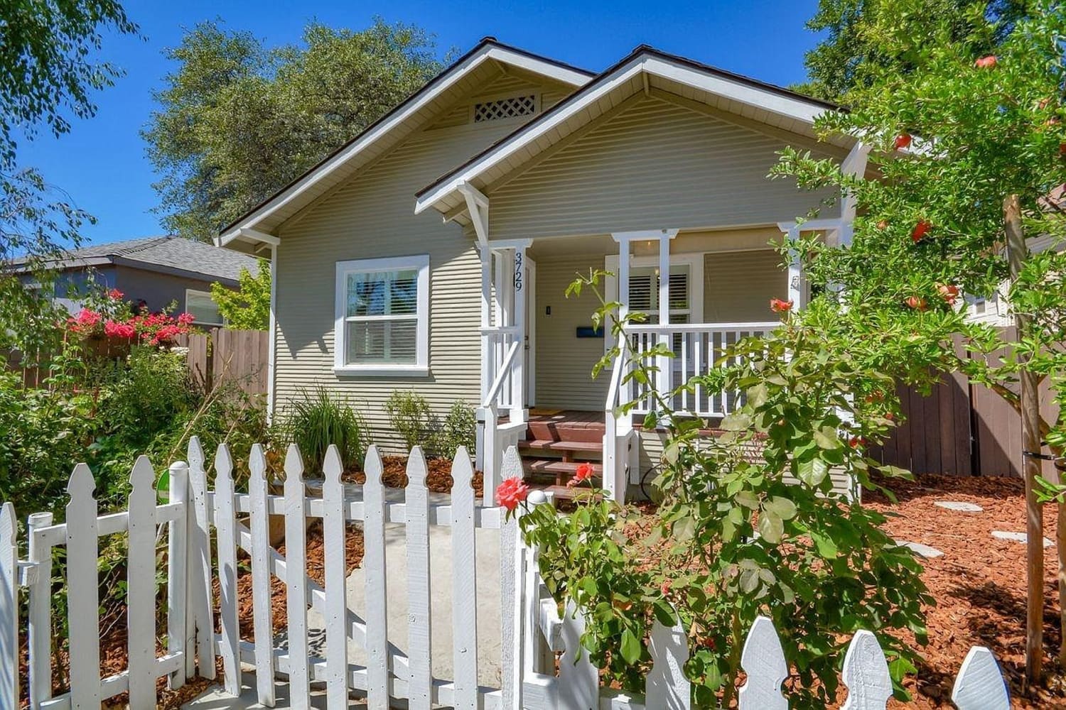 5 Cottagecore Homes For Sale Under 400 000 Apartment Therapy First though, i gathered some inspiration photos to get my wheels turning it doesn't even look like the same house, right?? 5 cottagecore homes for sale under 400