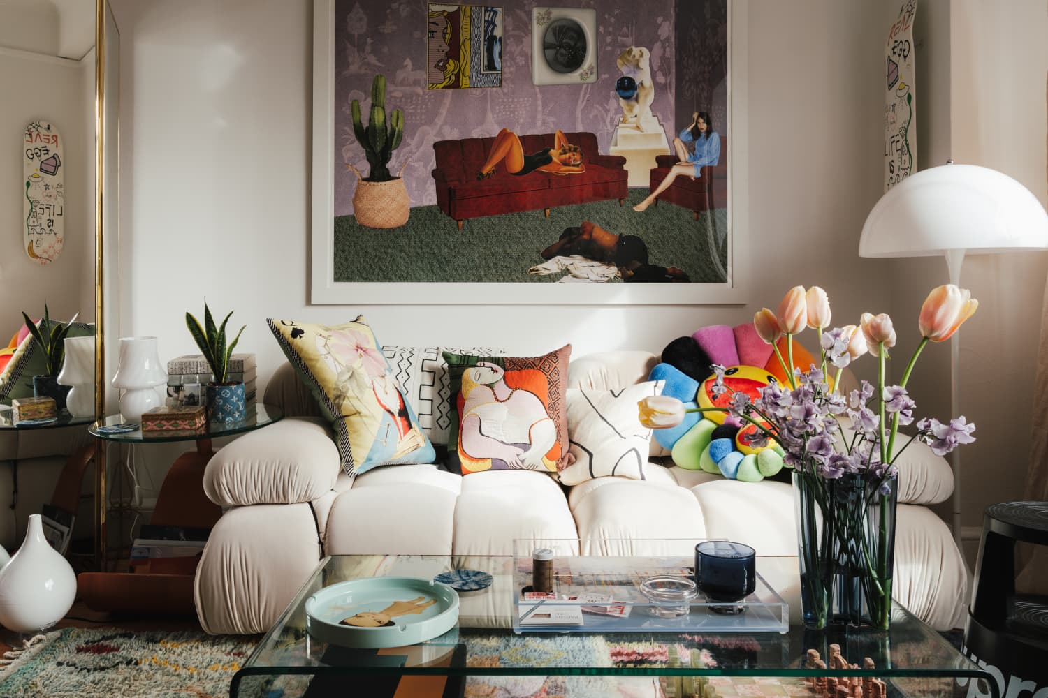 No-Fail Recipes for Artfully Arranging Your Sofa Pillows