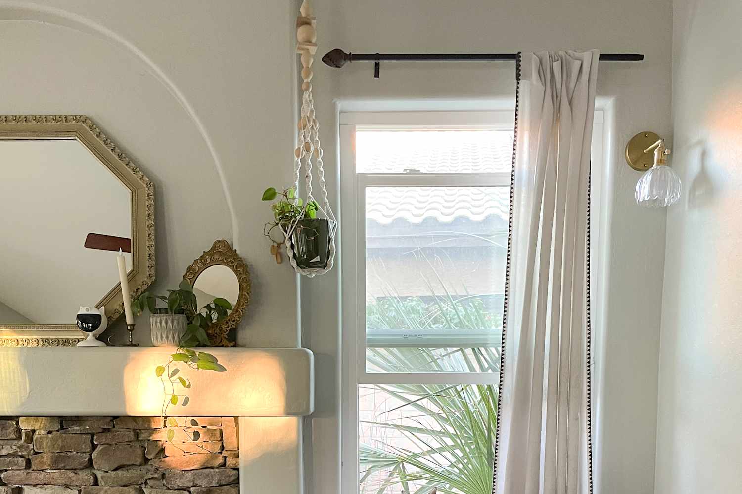 This 5-Minute Fix Totally Transformed This Neglected Corner