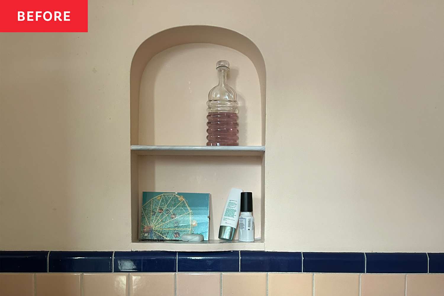 This 5-Minute Fix Made a 1930s Tiled Bathroom Look 10x Better