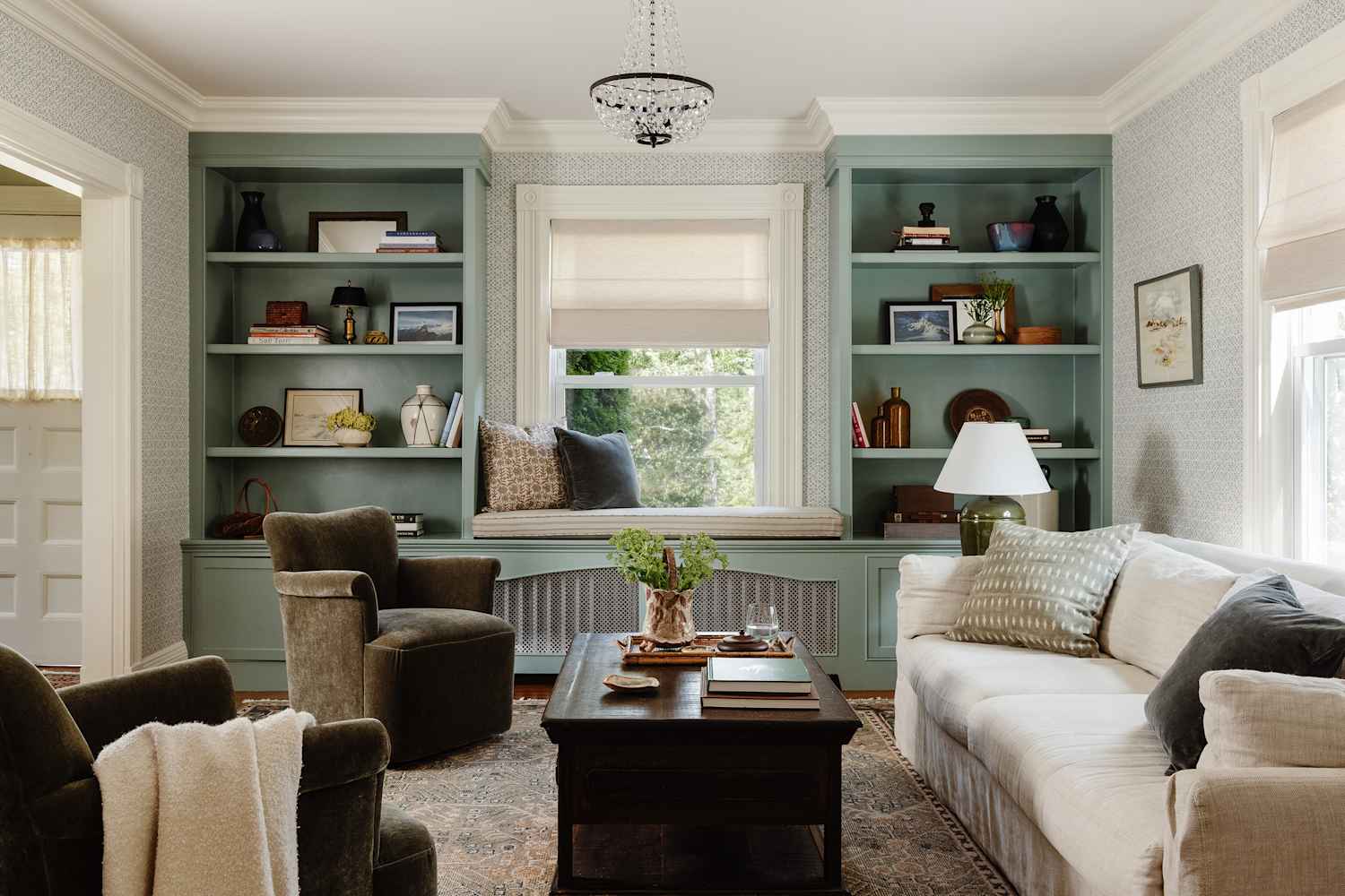 How a Designer Styled This , Vintage-Inspired Target Lamp
