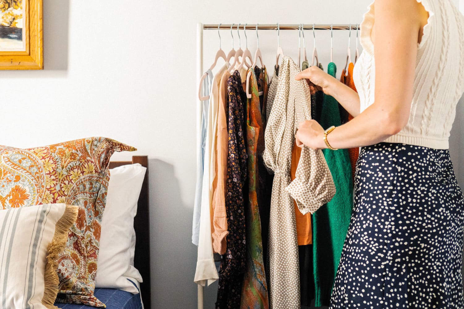 10 Corner Clothes Racks That Will Expand Your Storage Space