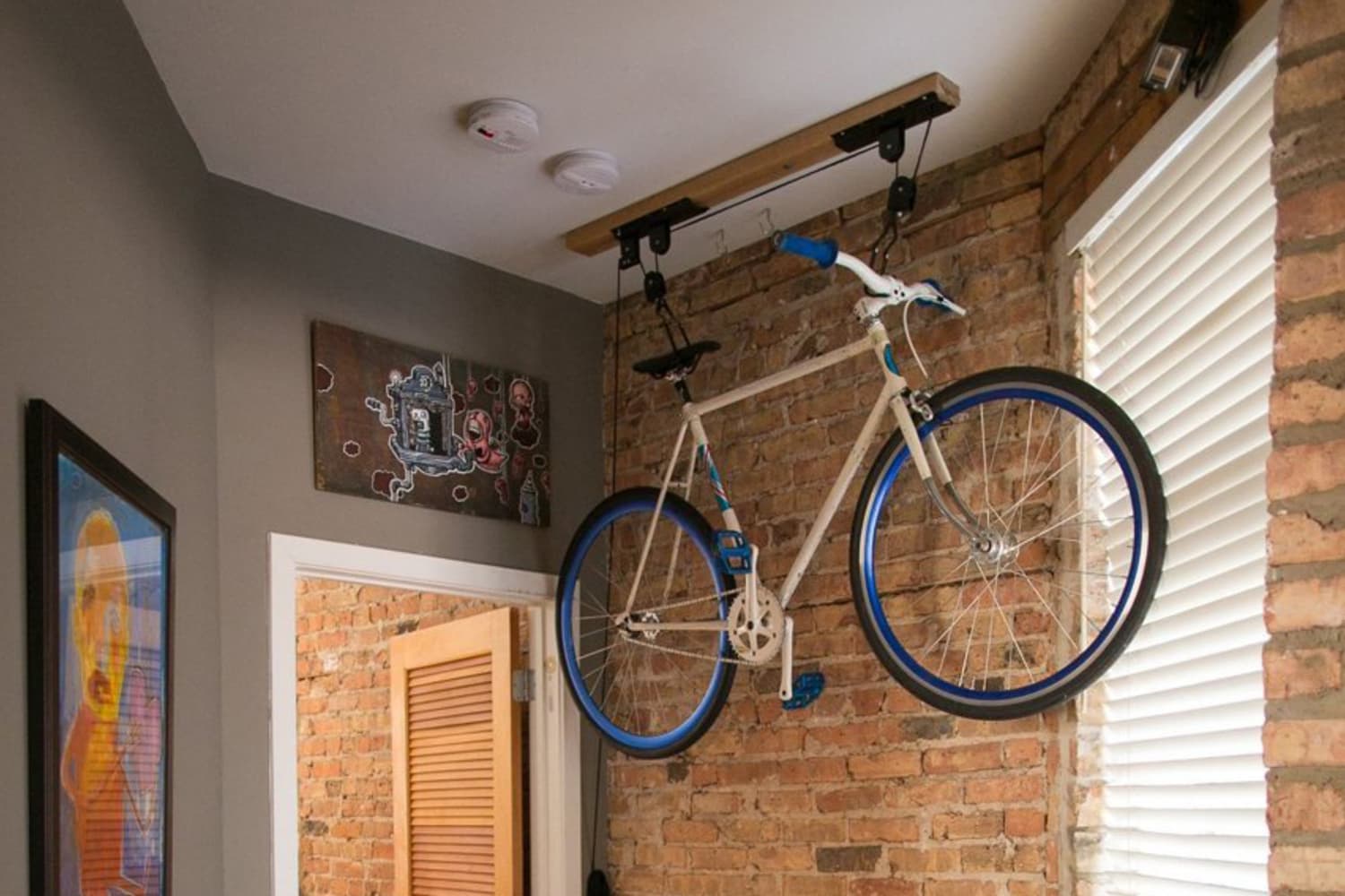 Best way to store bike in shop apartment
