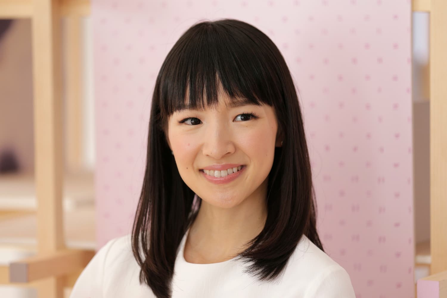 Marie Kondo Decorating Tip Flowers Apartment Therapy