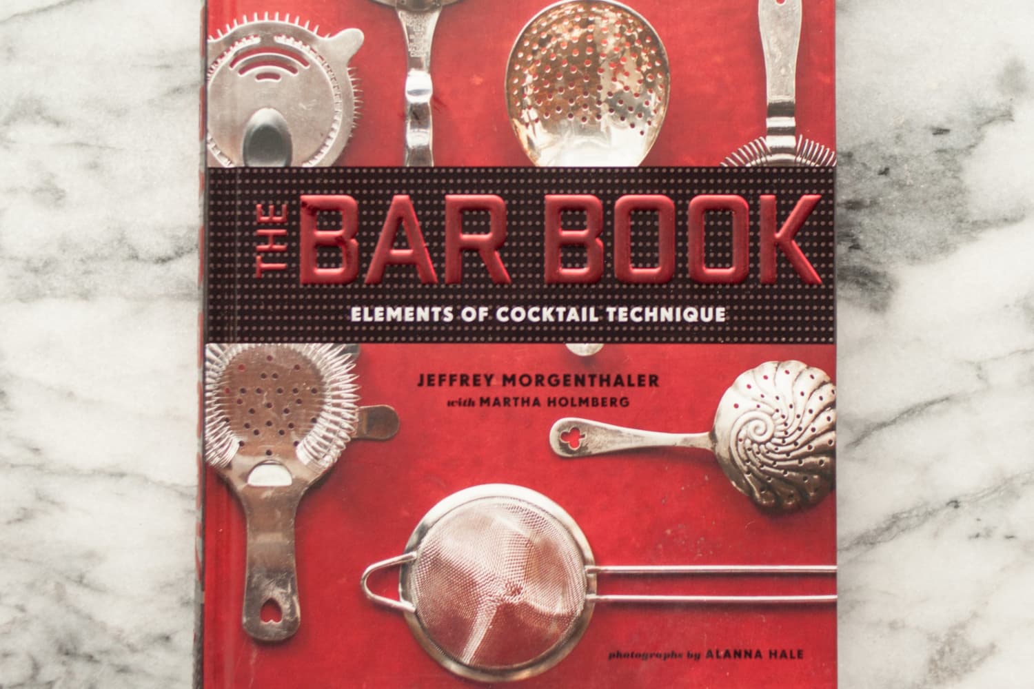 ＴＨＥ　ＢＡＲ　ＲＡＤＩＯ　ＣＯＣＫＴＡＩＬ　ＢＯＯＫ