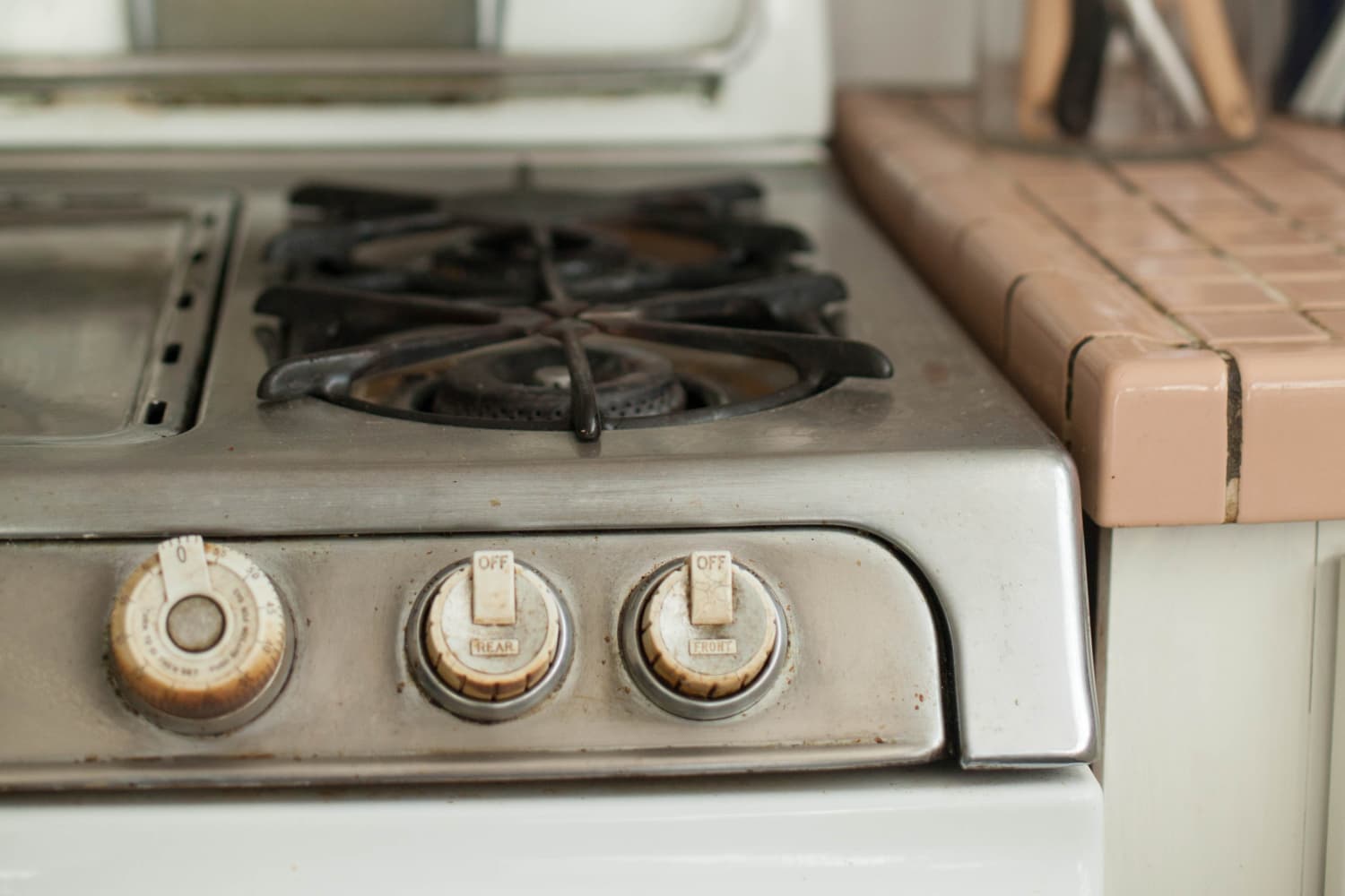 How Long Can A Landlord Leave You Without An Oven? Property