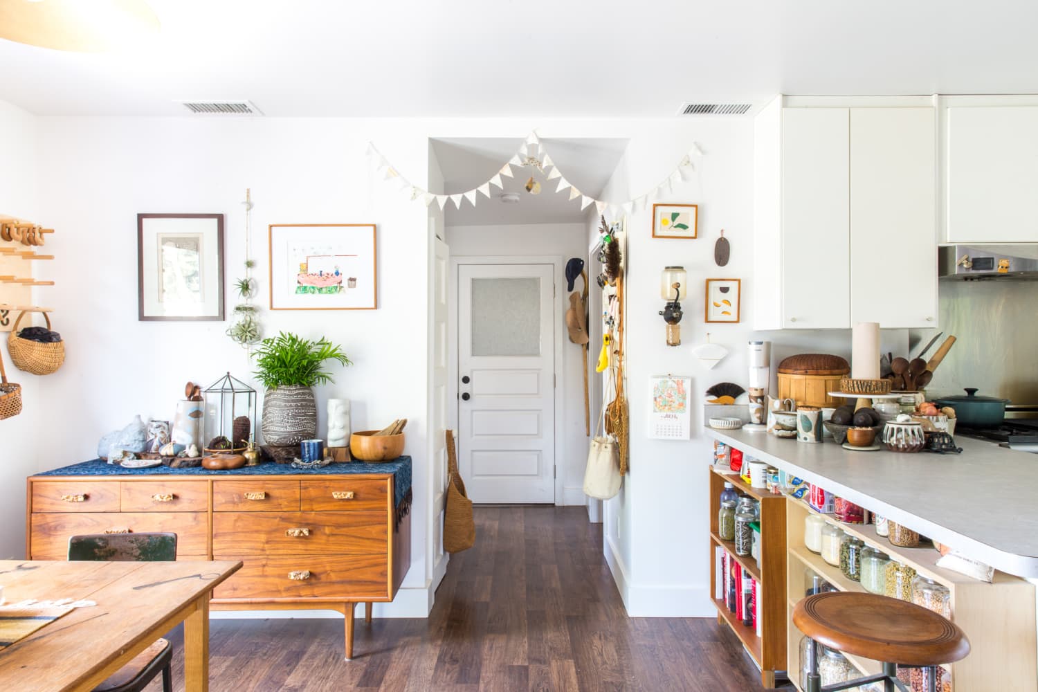 5 Things You&rsquo;re Storing in the Wrong Place | Apartment Therapy