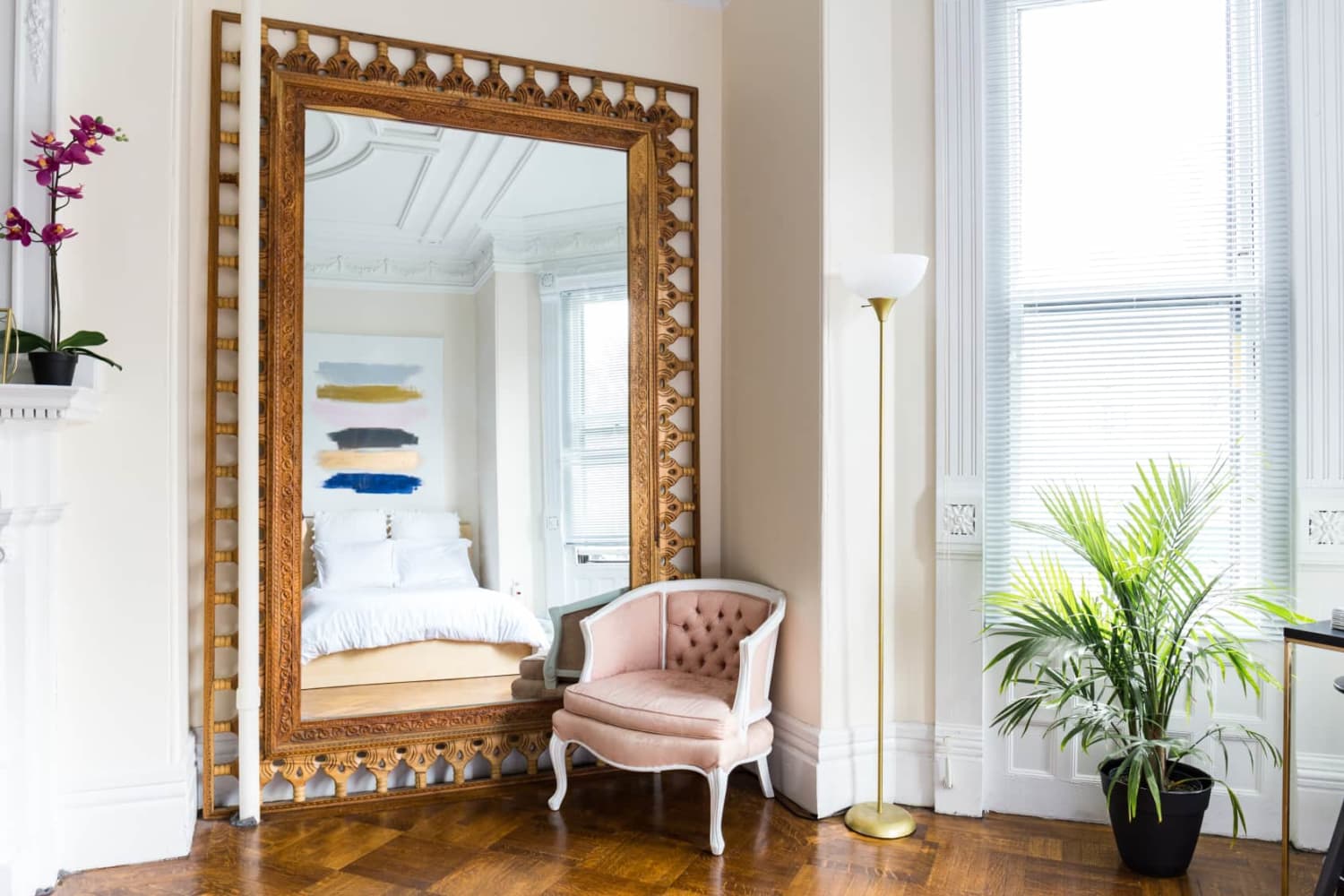 Mirrors to reflect shop sunlight into house