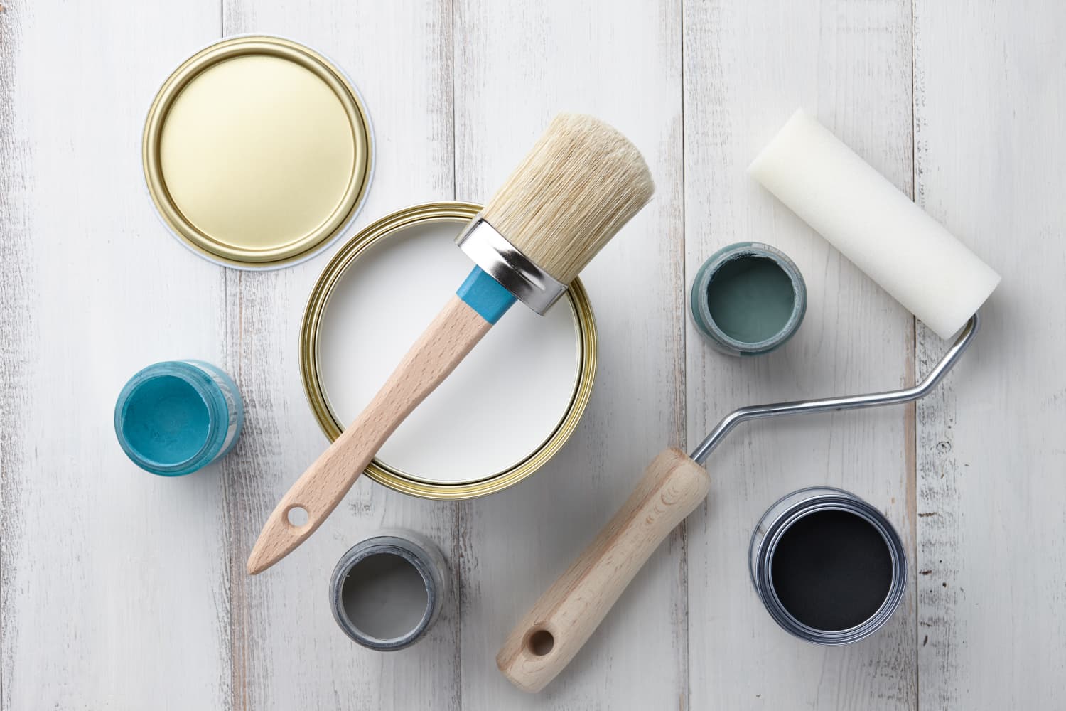 Cheap paint hotsell brushes and rollers