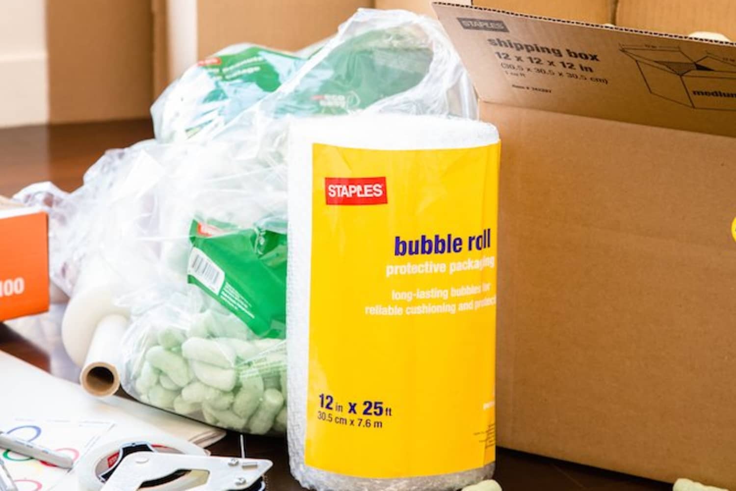 Staples hot sale shipping boxes